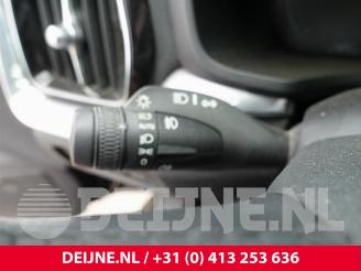 Volvo V-60 V60 II (ZW), Combi, 2018 2.0 D3 16V picture 28