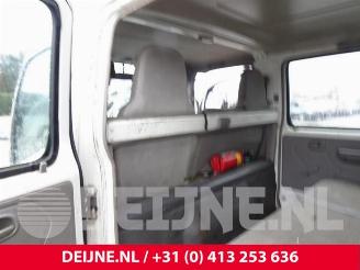 Toyota Dyna Dyna 100/150, Chassis-Cabine, 2001 2.5D4-D 90 16V picture 25