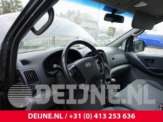 Hyundai H-300 H-300, Van, 2008 2.5 CRDi picture 34