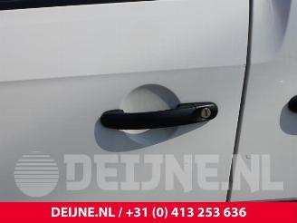 Volkswagen Caddy Caddy IV, Van, 2015 2.0 TDI 75 picture 15