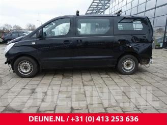 Hyundai H-300  picture 4