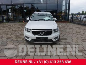 Volvo XC40 XC40 (XZ), SUV, 2017 1.5 T3 12V picture 2