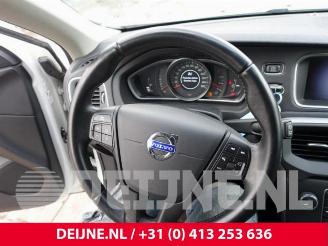 Volvo V-40 V40 (MV), Hatchback 5-drs, 2012 / 2019 1.6 D2 picture 20