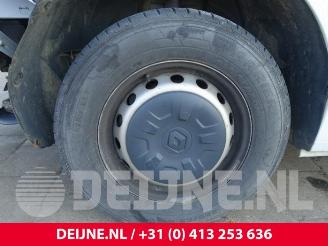 Renault Master Master III (FV), Van, 2010 2.3 dCi 110 16V FWD picture 10