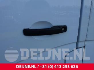 Renault Master Master III (FV), Van, 2010 2.3 dCi 110 16V FWD picture 15
