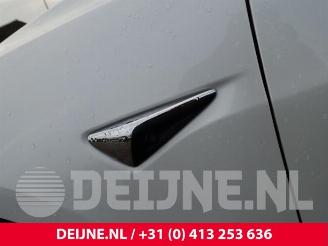 Tesla Model 3 Model 3, Sedan, 2017 Long Range AWD 75 kWh picture 11