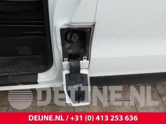 Renault Trafic Trafic (1FL/2FL/3FL/4FL), Van, 2014 1.6 dCi 120 Twin Turbo picture 19