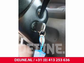 Volkswagen Caddy Caddy III (2KA,2KH,2CA,2CH), Van, 2004 / 2015 2.0 SDI picture 33