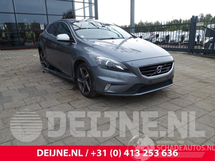Volvo V-40 V40 (MV), Hatchback 5-drs, 2012 / 2019 2.0 D4 16V