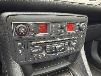 Citroën C5 2.2 HDIF Panorama Leer Navi picture 12