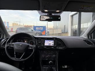Seat Leon 1.6 TDI Leer Navi Clima PDC picture 7