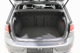 Volkswagen Golf  picture 20