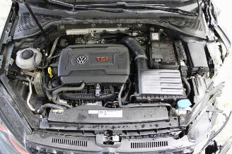 Volkswagen Golf  picture 15