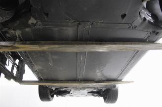 Tesla Model Y  picture 15