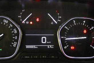 Peugeot Expert  picture 11