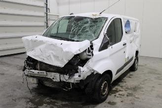 démontage fourgonnettes/vécules utilitaires Ford Transit Custom  2022/6
