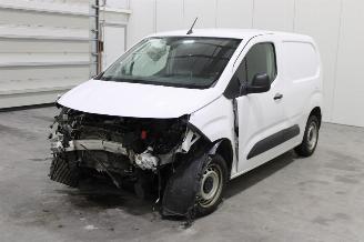 disassembly passenger cars Citroën Berlingo  2021/2