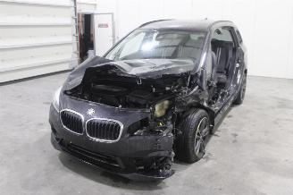 rozbiórka samochody osobowe BMW 2-serie 216 2020/1