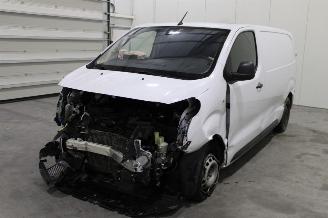 rozbiórka samochody osobowe Opel Vivaro  2024/4