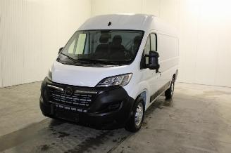 Vrakbiler auto Opel Movano  