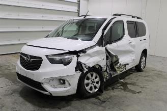 Coche siniestrado Opel Combo  2023/2