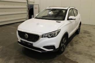 Auto da rottamare MG ZS  2021/10