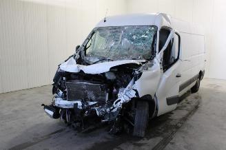 Coche siniestrado Renault Master  2022/6
