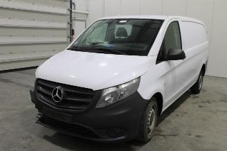 rozbiórka samochody osobowe Mercedes Vito  2016/7