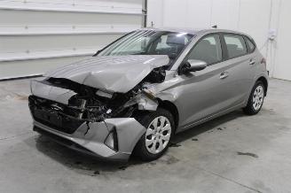 Damaged car Hyundai I-20 i20 2021/2
