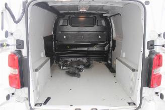 Opel Vivaro  picture 17