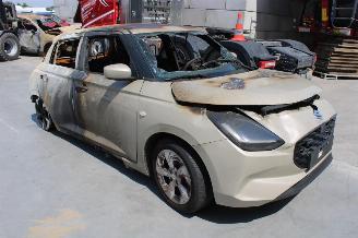 Suzuki Swift  picture 3