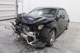 Coche siniestrado BMW 1-serie 118 2023/3