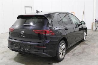 Volkswagen Golf  picture 3