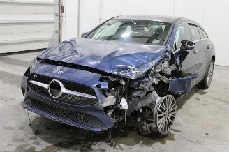 rozbiórka samochody osobowe Mercedes Cla-klasse CLA 200 2022/7