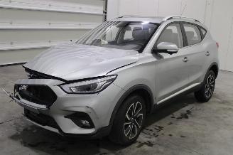 Vaurioauto  passenger cars MG ZS  2024/3