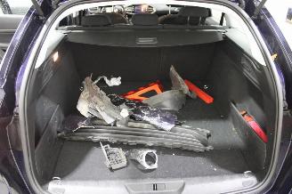 Peugeot 308  picture 18