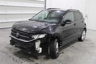 Schadeauto Volkswagen T-Cross  2024/3