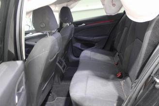 Volkswagen Golf  picture 12