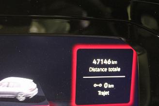 Volkswagen Golf  picture 13