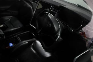 Tesla Model S  picture 7