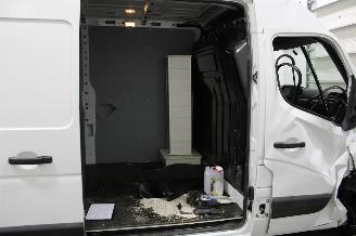 Nissan Interstar  picture 21