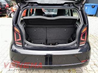 Volkswagen Up! Up! (121), Hatchback, 2011 1.0 12V 75 picture 18