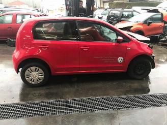 Auto da rottamare Volkswagen Up! benzine 2015/1