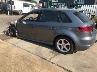Vrakbiler auto Audi A3 DIESEL - 100KW - 2000CC - 6VIT 2016/5