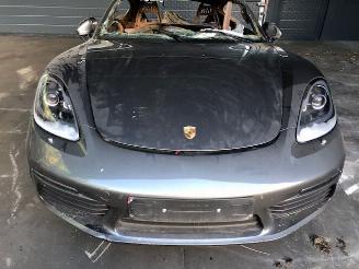 Dezmembrări autoturisme Porsche Cayman BENZINE  - 2000CC - 220KW - EURO6C 2017/1