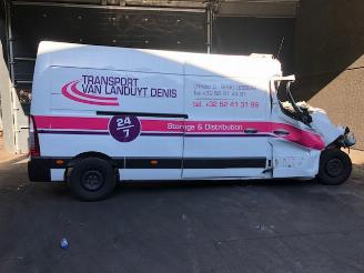 ojeté vozy osobní automobily Renault Master 2300cc - diesel - 120kw 2015/4