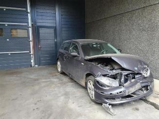 Auto da rottamare BMW 1-serie (E87/87N) Hatchback 5-drs 2003 / 2012 116i 1.6 16V Hatchback 4Dr Benzine 1.596cc 85kW (116pk) RWD 2008/7