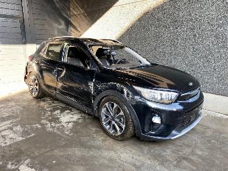 Auto da rottamare Kia Stonic Stonic (YB) SUV 1.0i T-GDi 12V SUV  Benzine 998cc 88kW (120pk) FWD 2020/11