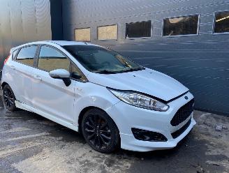 Salvage car Ford Fiesta Fiesta VII (JA8) Hatchback 1.0 EcoBoost 12V 100 Hatchback  Benzine 998cc 74kW (101pk) FWD 2016/9