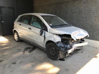 Dezmembrări autoturisme Mercedes B-klasse (W245,242) Hatchback 2005 / 2011 2.0 B-180 CDI 16V Hatchback  Diesel 1.991cc 80kW (109pk) FWD 2005/12